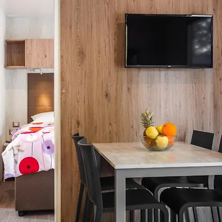 Premium Homes Santa Marina, Lanterna Semesterpark