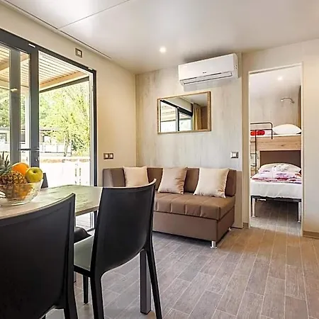 Hotel Premium Homes Santa Marina, Lanterna