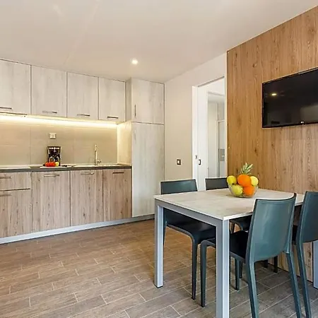 Premium Homes Santa Marina, Lanterna Hotel 5*