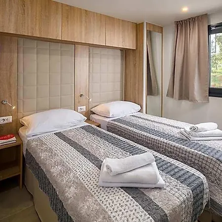 Premium Homes Santa Marina, Lanterna Hotel 5*